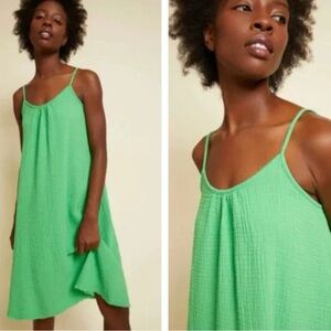 Nation LTD Adele Gauzy Relaxed Fit A Line Midi Dress in Kelly Green Size S